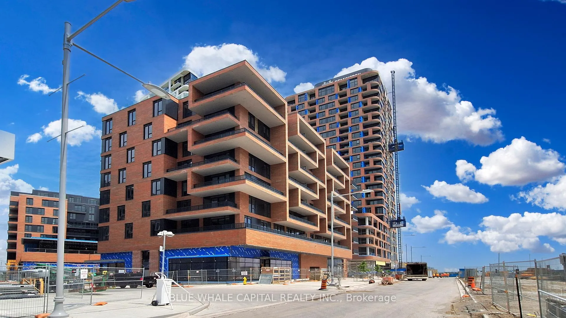 Photo 1 of Unit 704, 38 Simcoe Promenade, Markham, Unionville — HOMEH