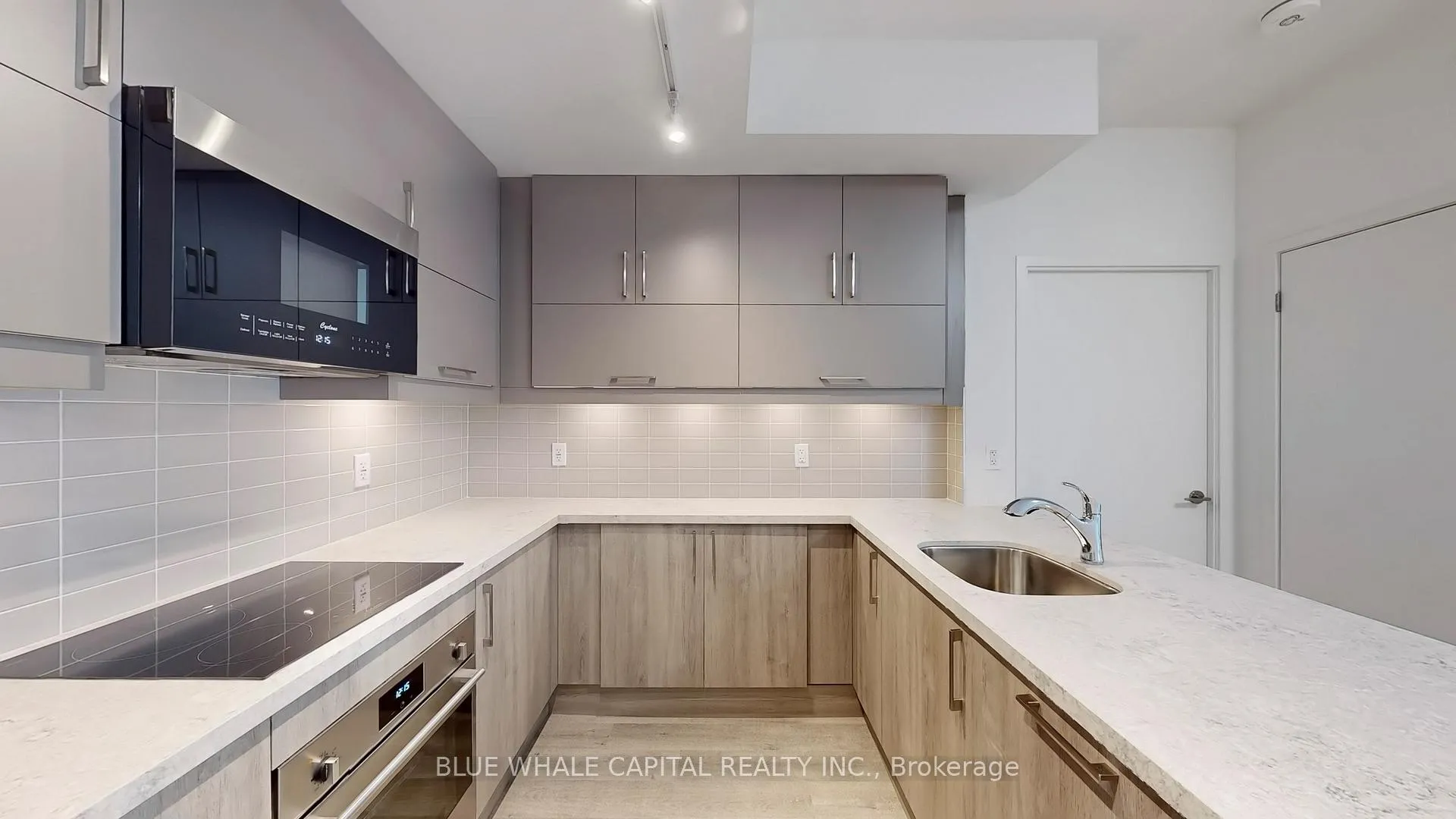 Photo 11 of Unit 704, 38 Simcoe Promenade, Markham, Unionville — HOMEH