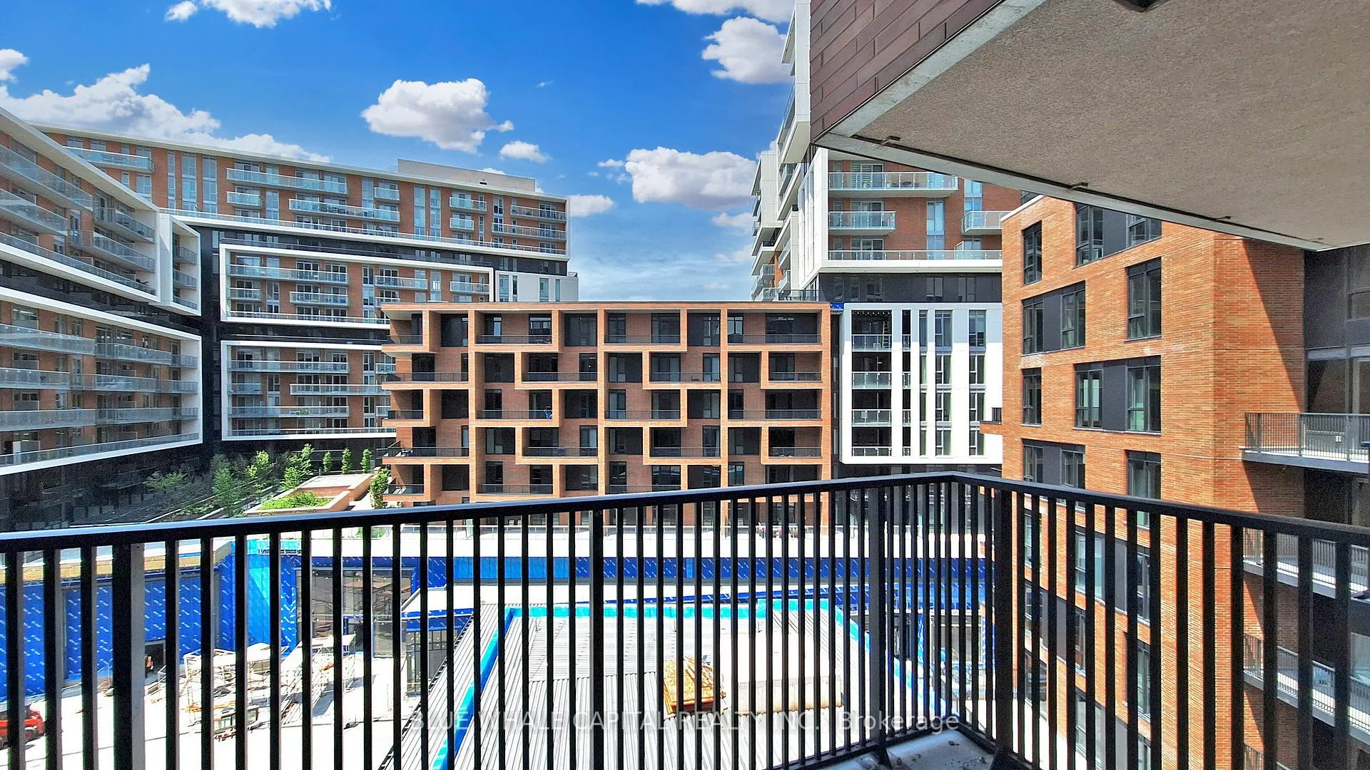 Photo 32 of Unit 704, 38 Simcoe Promenade, Markham, Unionville — HOMEH