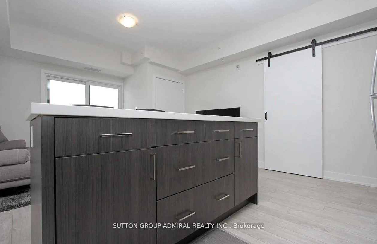 Photo 11 of Unit 510, 10 Culinary Lane, Barrie, Innis-Shore — HOMEH