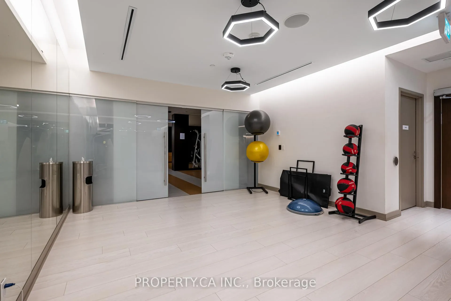 Photo 13 of Unit 2202, 2 Sonic Way, Toronto, Flemingdon Park — HOMEH