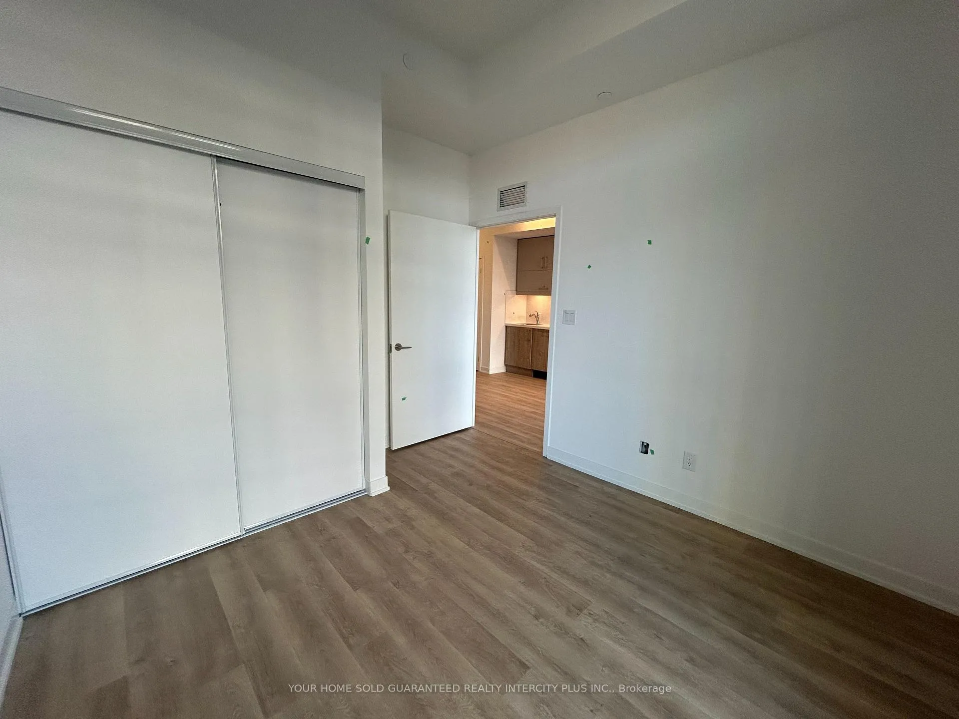 Photo 12 of Unit 1008, 8119 Birchmount Road, Markham, Unionville — HOMEH