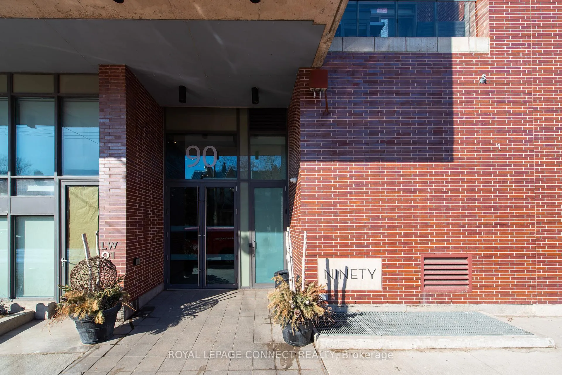 Photo 3 of Unit 412, 90 Broadview Avenue, Toronto, South Riverdale — HOMEH