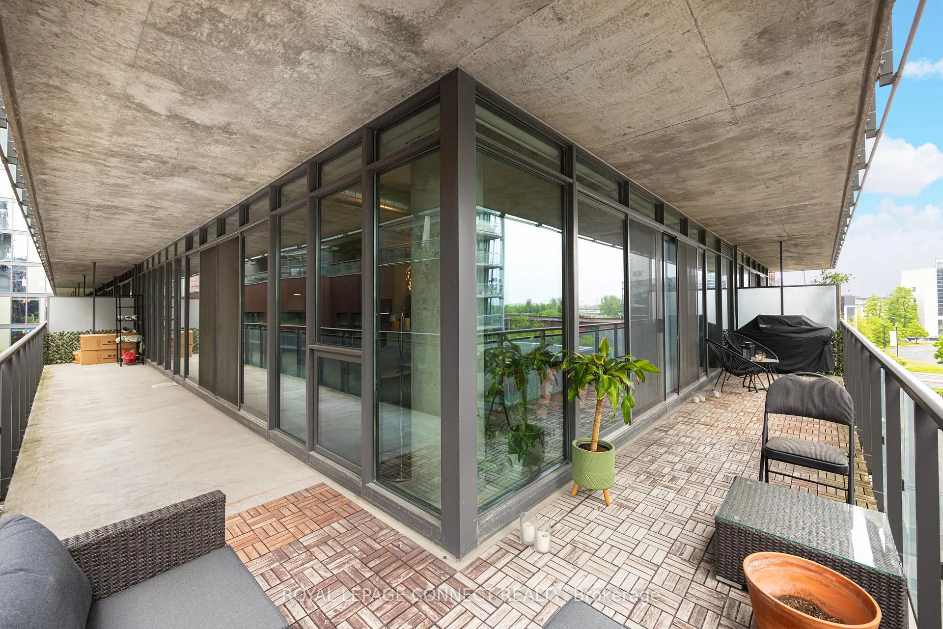 Photo 13 of Unit 412, 90 Broadview Avenue, Toronto, South Riverdale — HOMEH