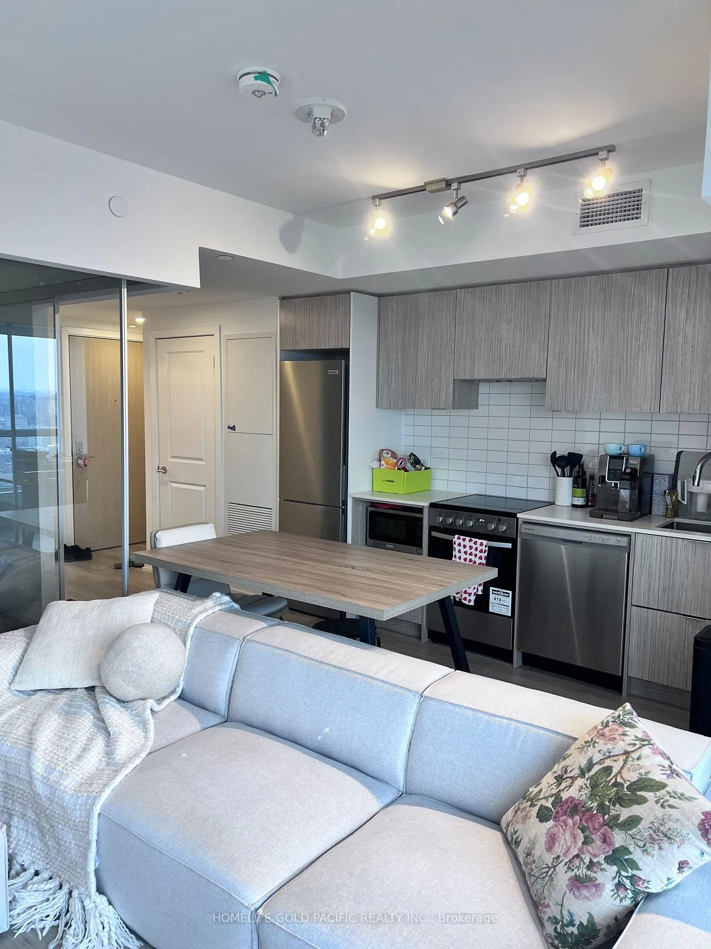 Photo 7 of Unit 3805, 395 Bloor Street E, Toronto, North St. James Town — HOMEH