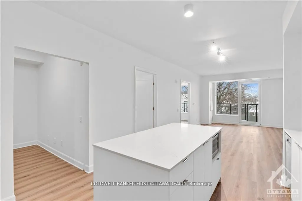 Photo 4 of Unit 209, 115 Echo Drive, Ottawa, Ottawa East — HOMEH