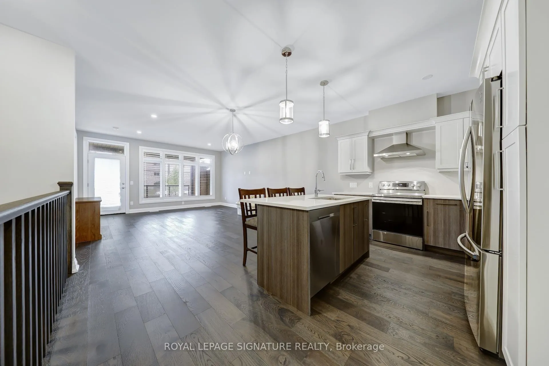 Photo 3 of Unit 2, 8974 Willoughby Drive, Niagara Falls, Chippawa — HOMEH