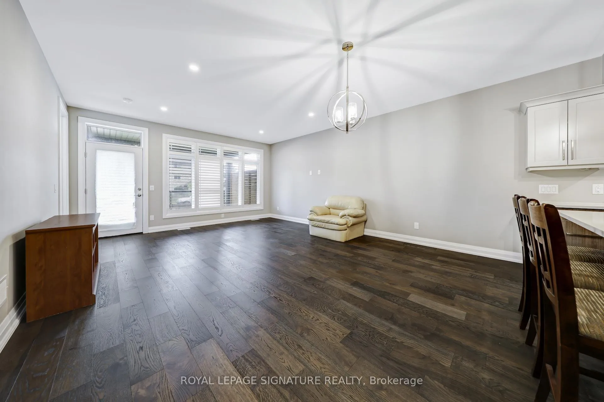 Photo 9 of Unit 2, 8974 Willoughby Drive, Niagara Falls, Chippawa — HOMEH