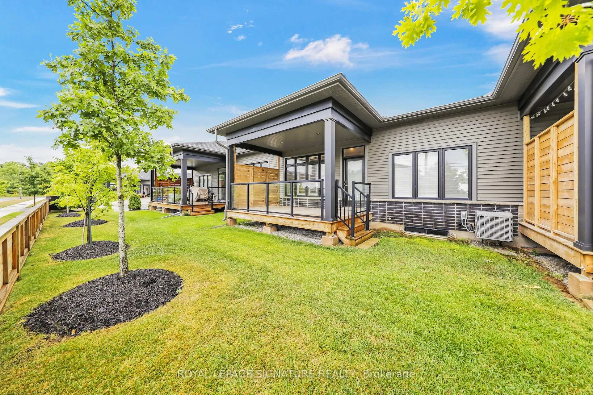 Photo 24 of Unit 2, 8974 Willoughby Drive, Niagara Falls, Chippawa — HOMEH