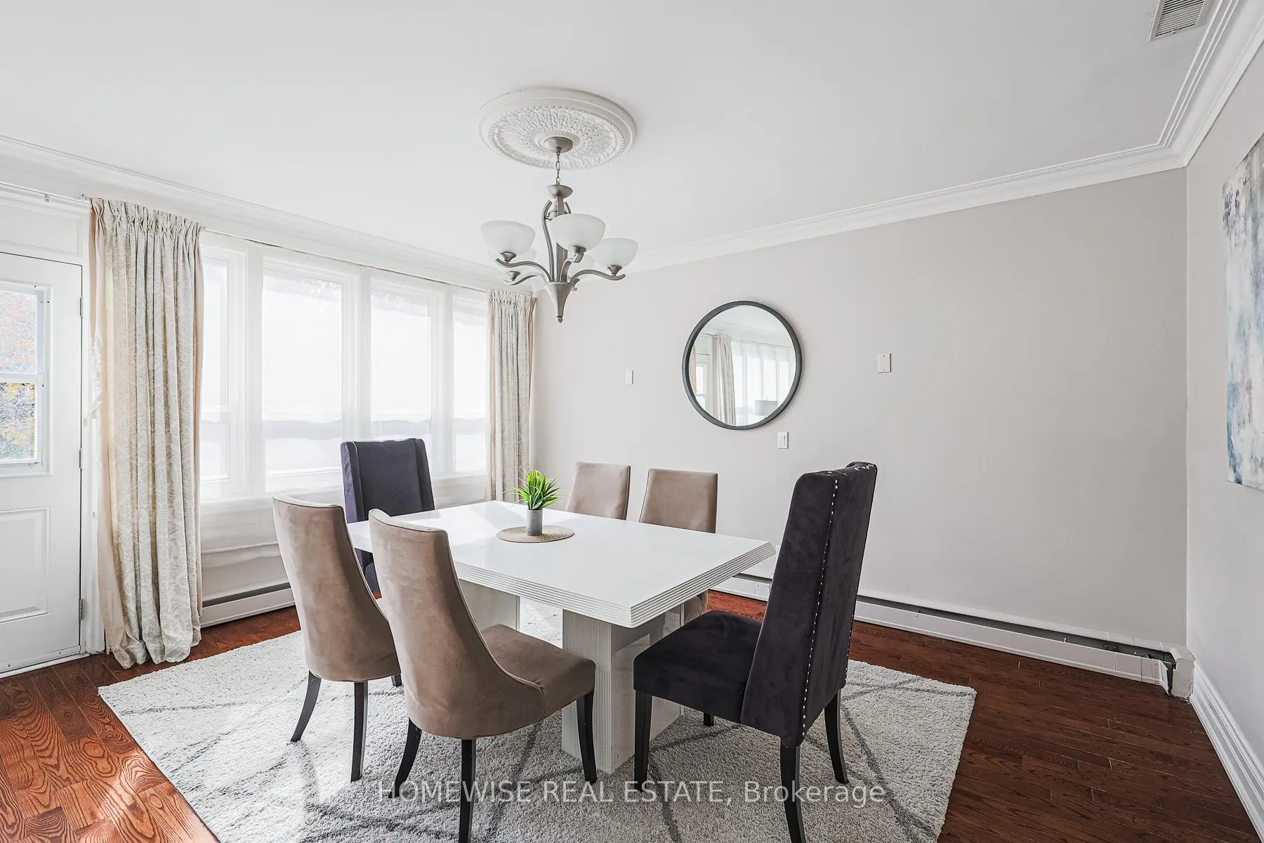 Photo 11 of Unit 4, 8 Ridge Hill Drive, Toronto, Forest Hill North — HOMEH