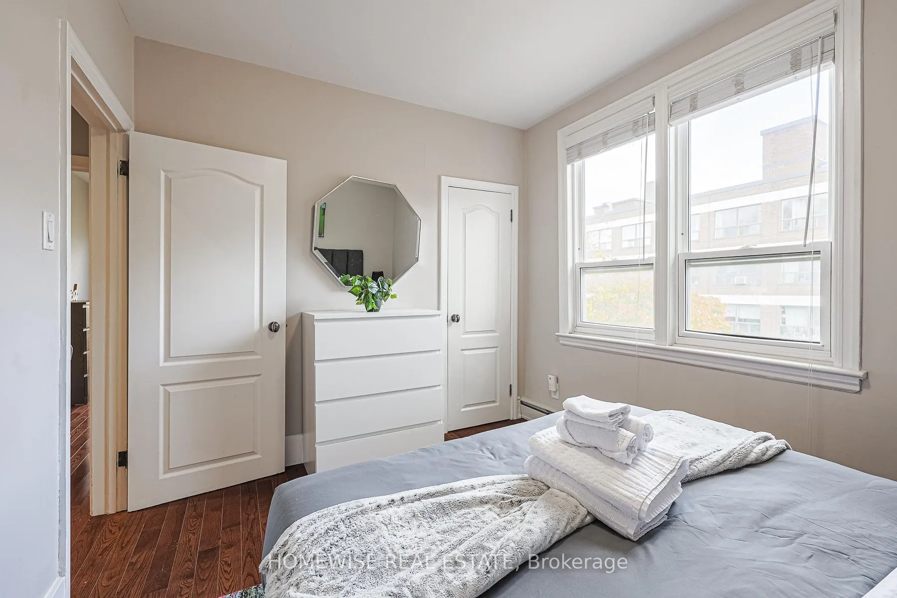 Photo 41 of Unit 4, 8 Ridge Hill Drive, Toronto, Forest Hill North — HOMEH