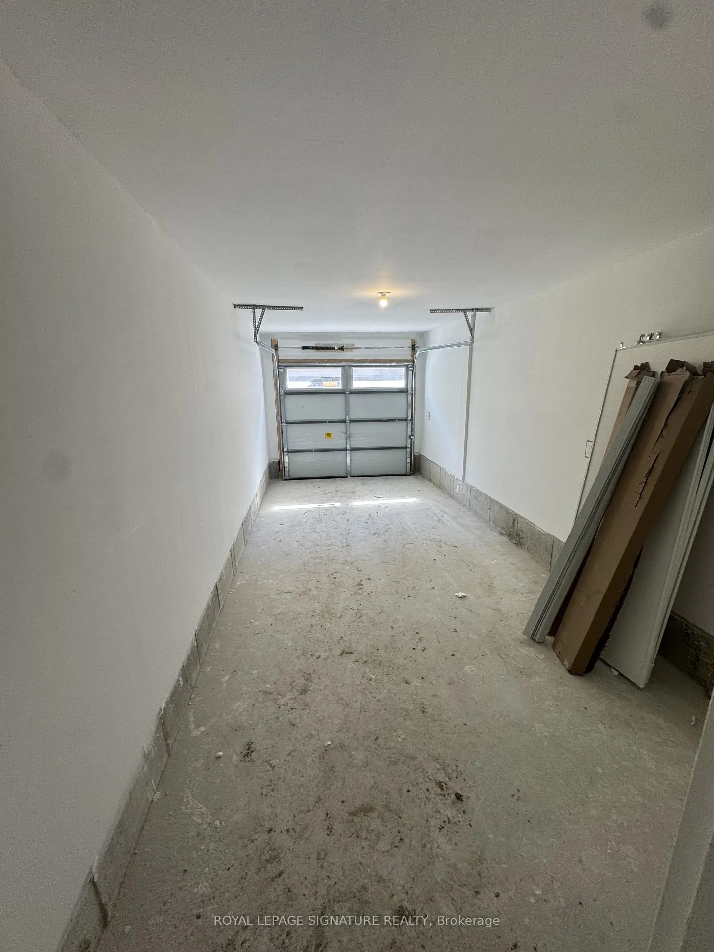 Photo 15 of Unit 1011, 1695 Dersan Street, Pickering, Duffin Heights — HOMEH