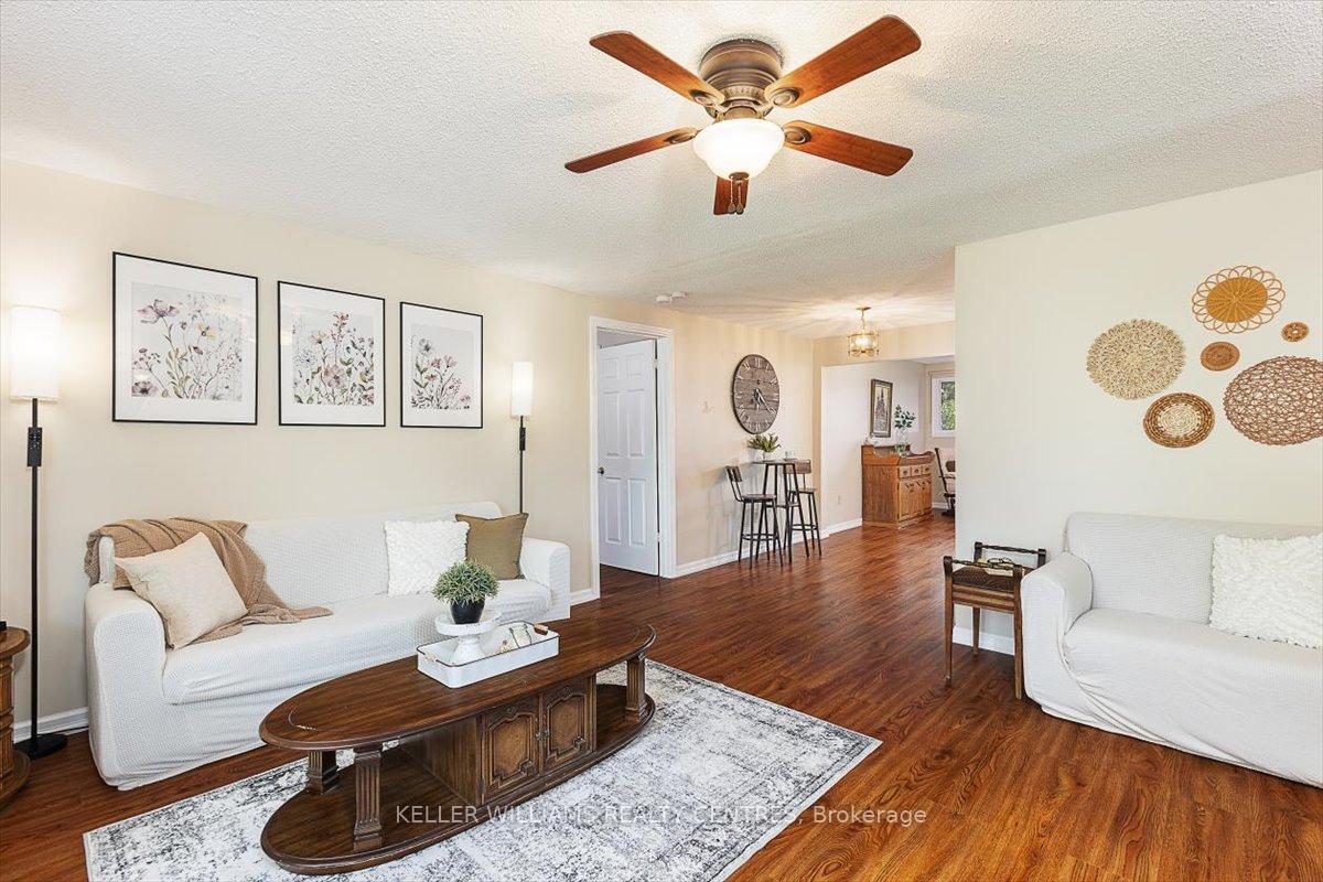 Photo 15 of 41 Damsel Circle, Georgina, Sutton & Jackson's Point — HOMEH