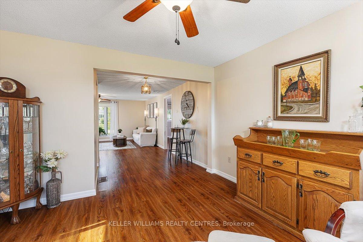 Photo 19 of 41 Damsel Circle, Georgina, Sutton & Jackson's Point — HOMEH