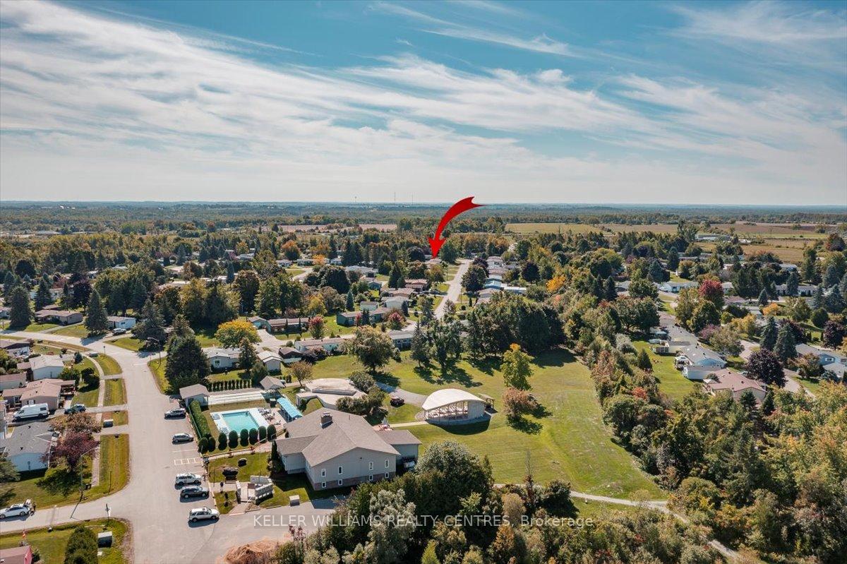 Photo 44 of 41 Damsel Circle, Georgina, Sutton & Jackson's Point — HOMEH
