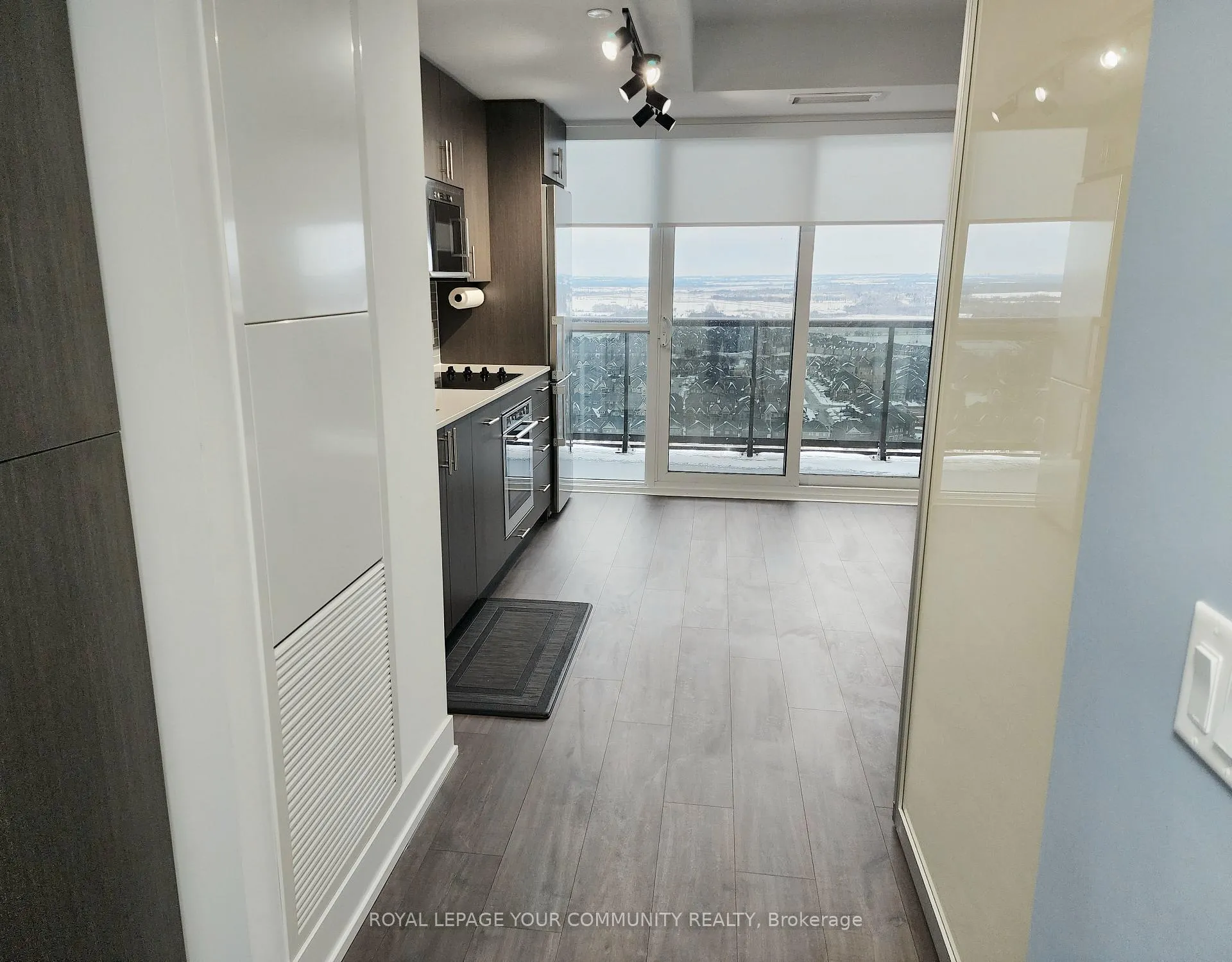 Photo 4 of Unit 2521, 2550 Simcoe Street, Oshawa, Windfields — HOMEH