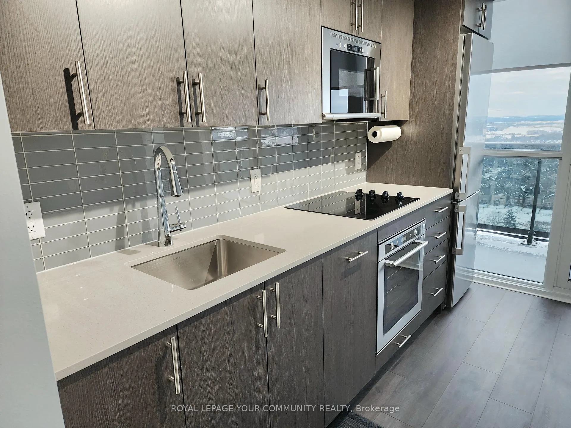 Photo 5 of Unit 2521, 2550 Simcoe Street, Oshawa, Windfields — HOMEH