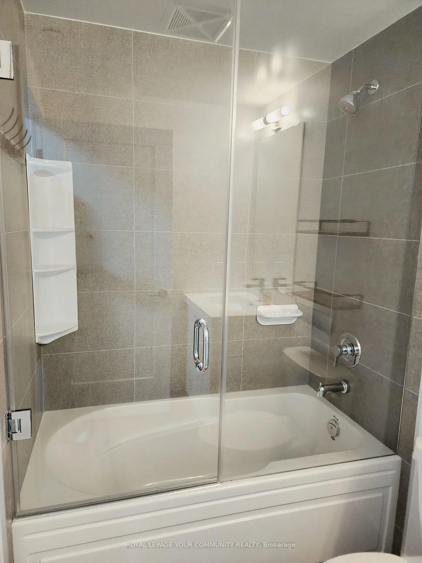 Photo 17 of Unit 2521, 2550 Simcoe Street, Oshawa, Windfields — HOMEH