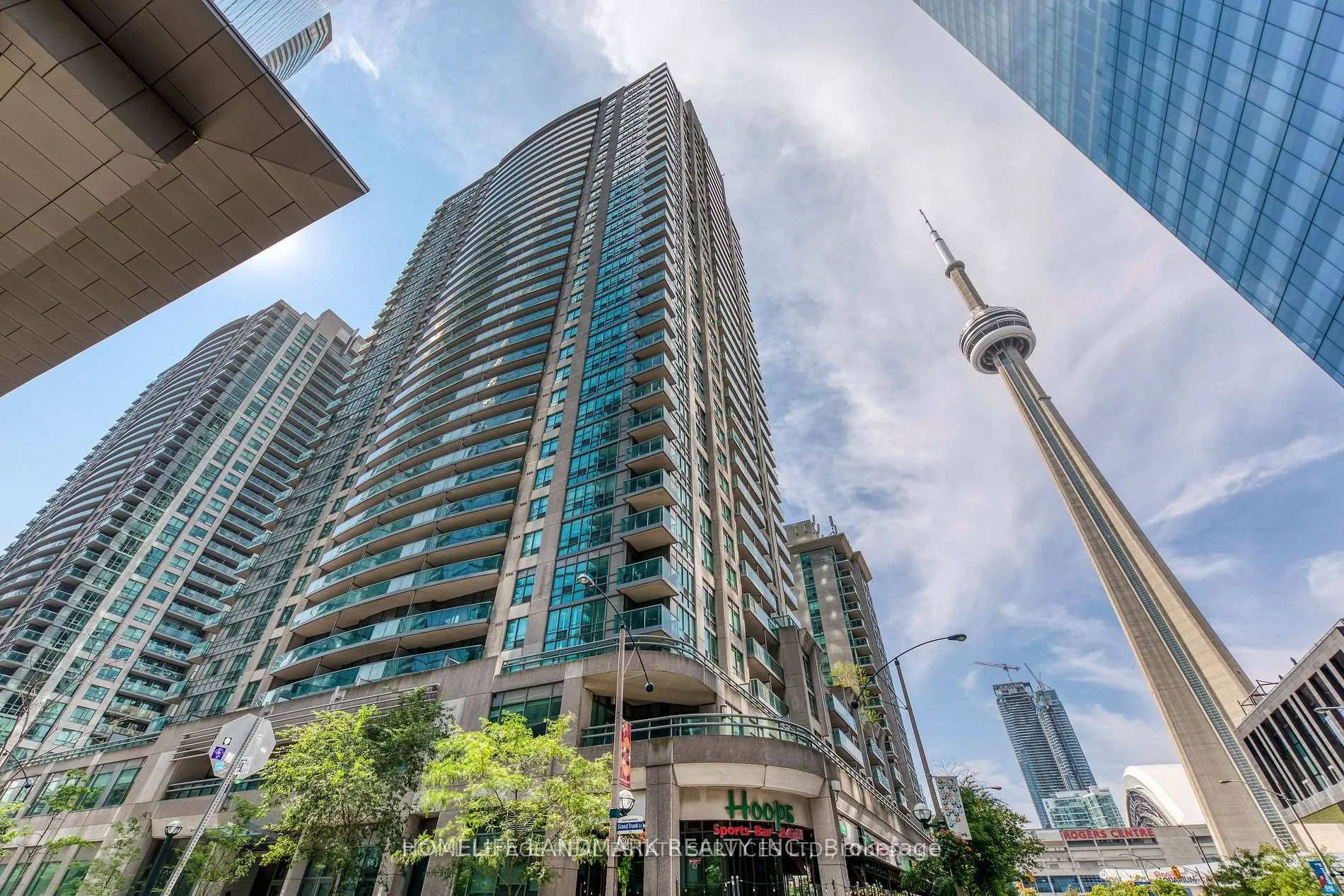Front of Unit 508, 30 Grand Trunk Crescent