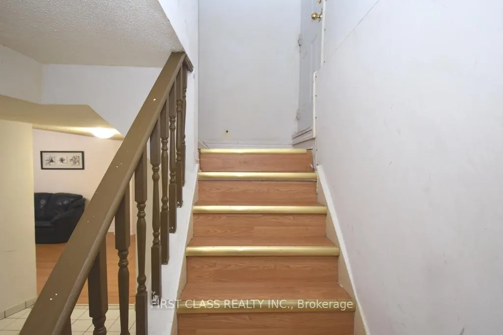 Photo 3 of Unit BSMT, 3 Halder Crescent, Markham, Milliken Mills East — HOMEH
