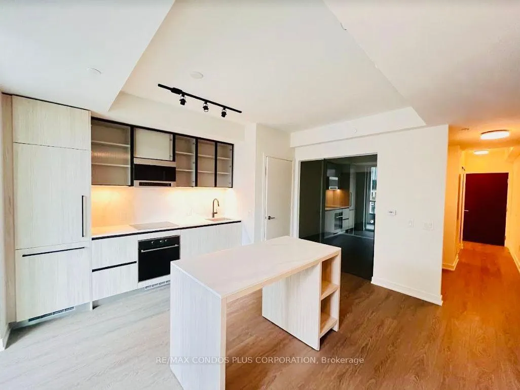 Photo 5 of Unit 304, 425 Front Street E, Toronto, Waterfront Communities — HOMEH