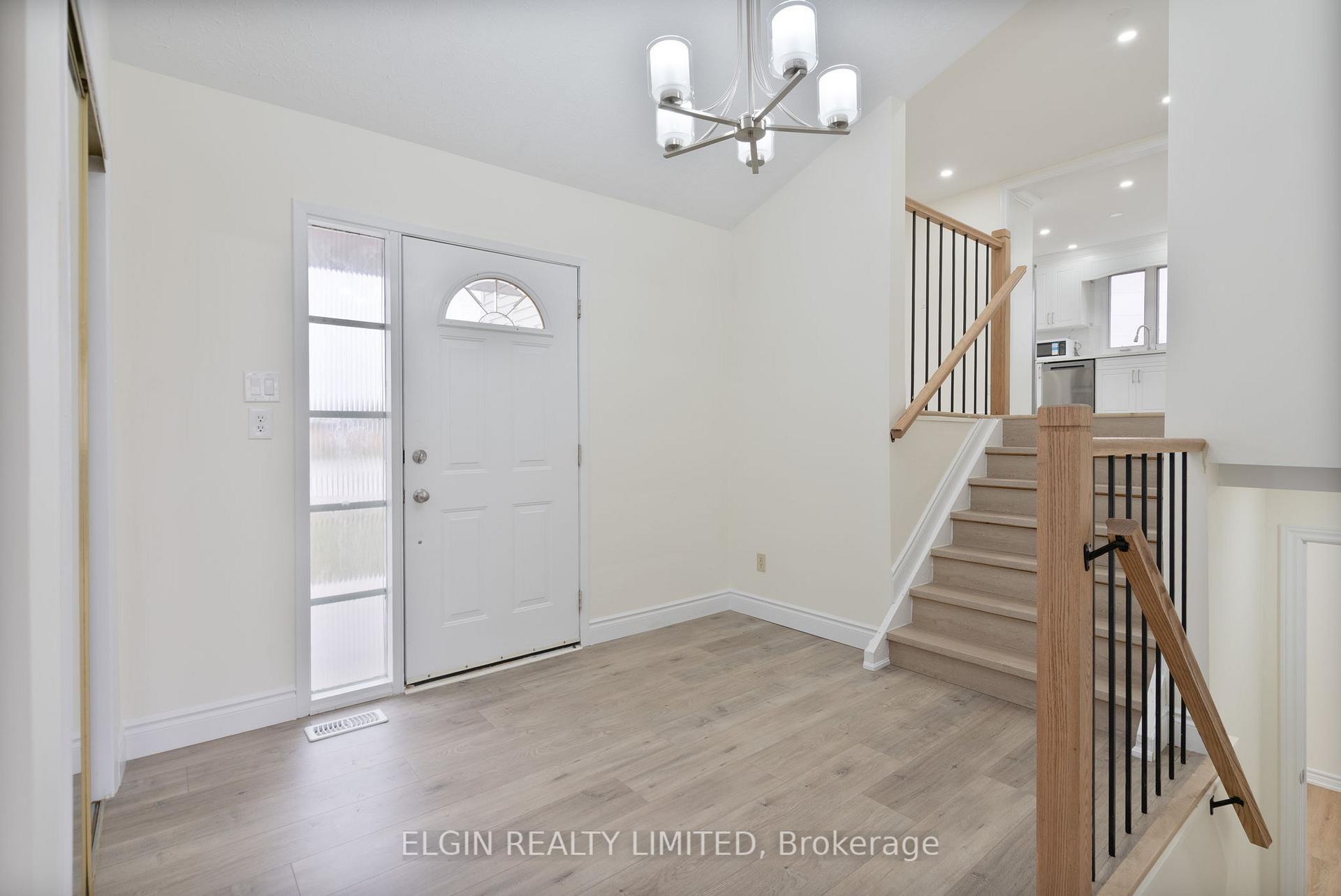 Photo 4 of 8776 Centennial Road SE, Central Elgin, Rural Central Elgin — HOMEH