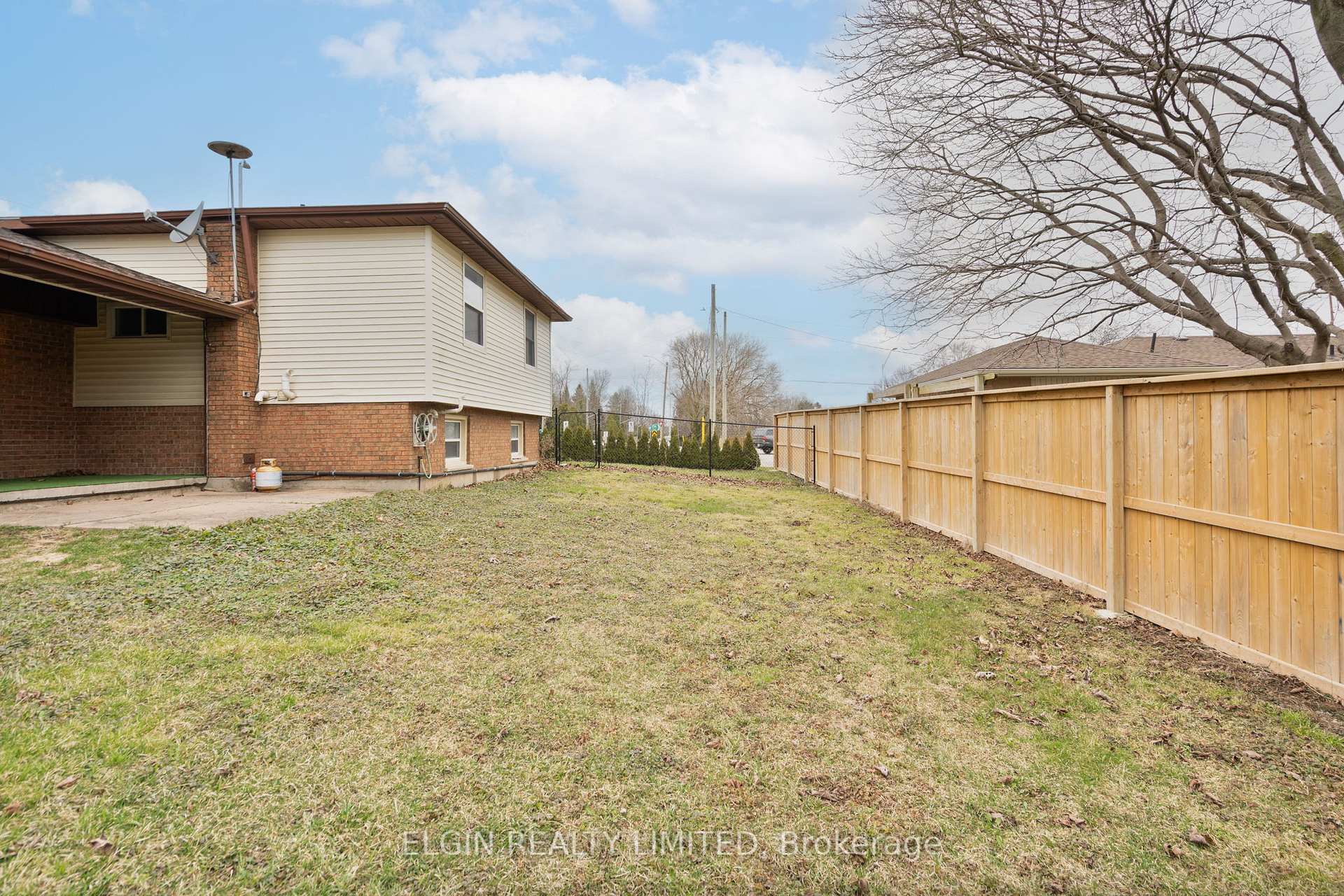 Photo 36 of 8776 Centennial Road SE, Central Elgin, Rural Central Elgin — HOMEH