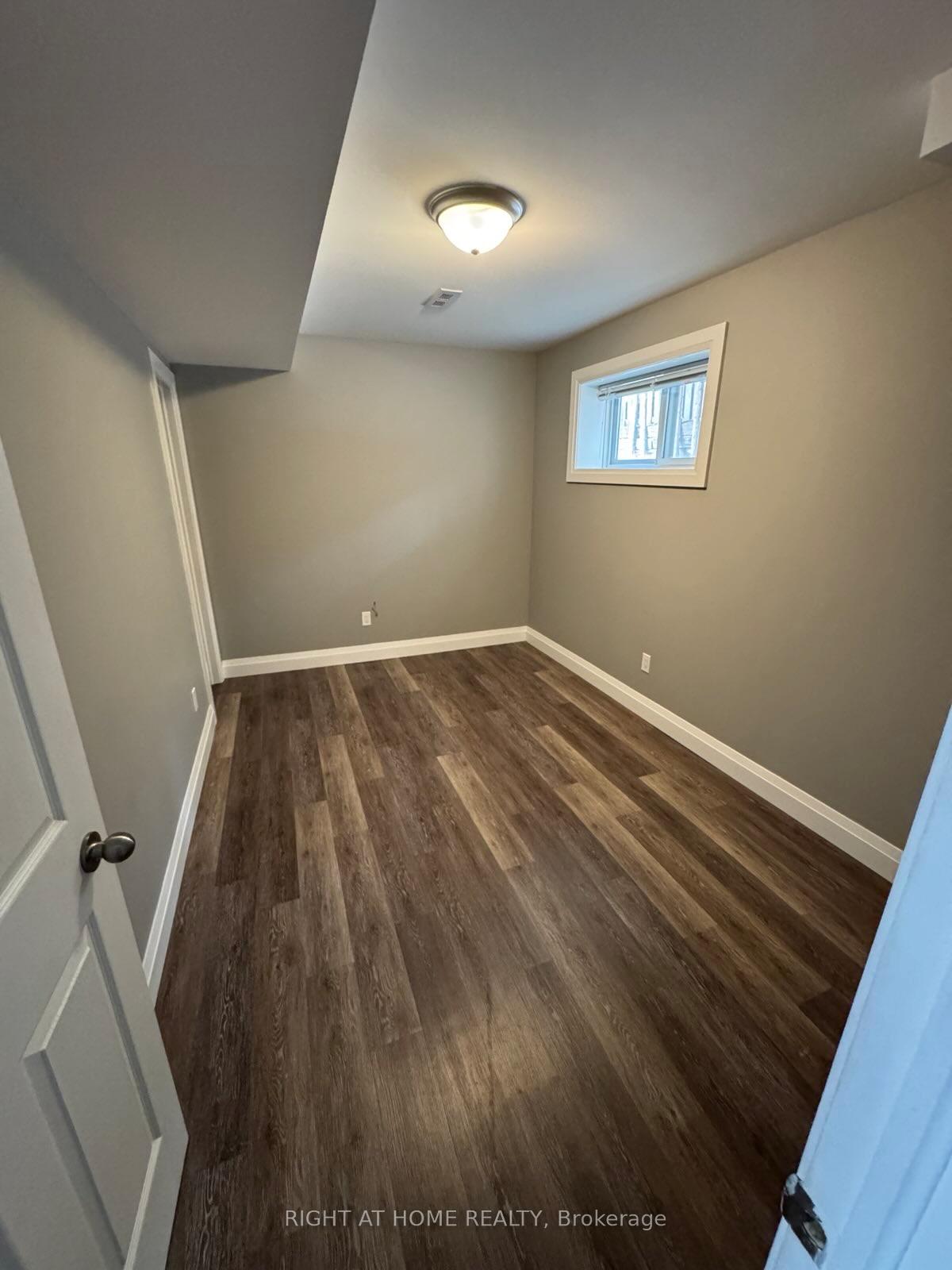 Photo 7 of 4 Morgandale Crescent, Clarington, Bowmanville — HOMEH
