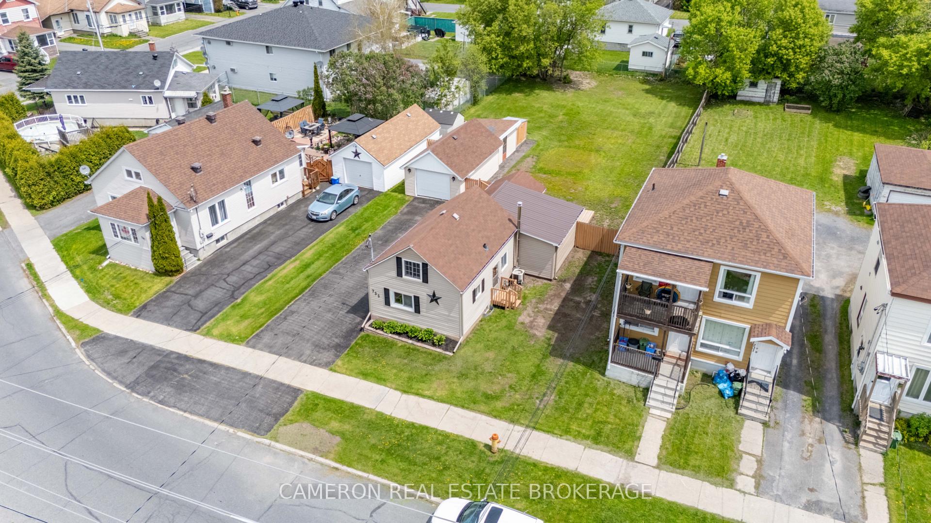 Photo 28 of 735 Adolphus Street, Cornwall — HOMEH