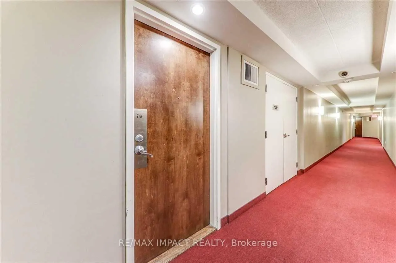 Photo 4 of Unit 716, 4600 Steeles Avenue, Markham, Milliken Mills East — HOMEH