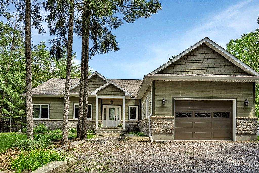 Front of 234 Bayview Drive
