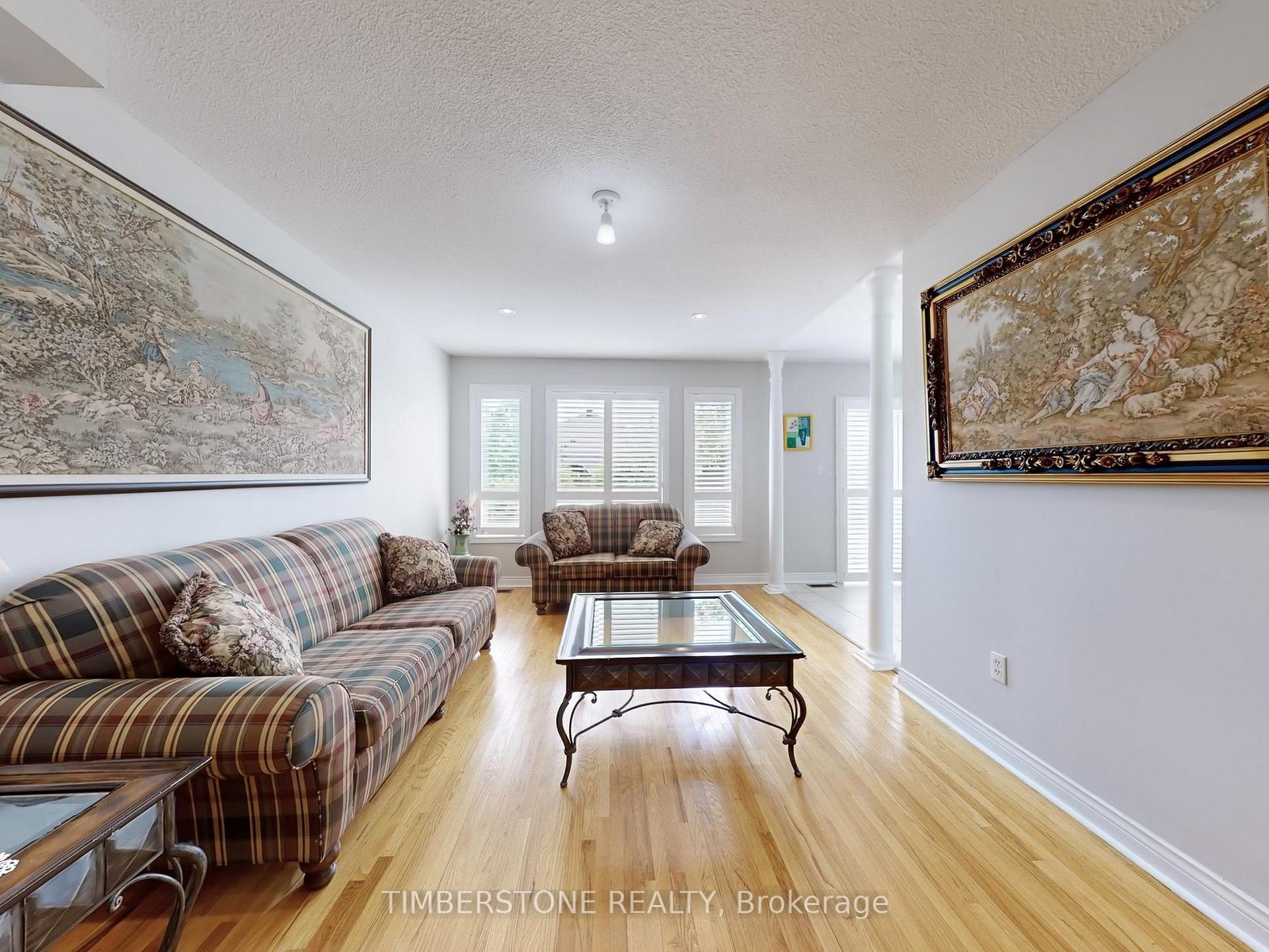 Photo 8 of 16 Ernest Biason Boulevard, Caledon, Bolton East — HOMEH