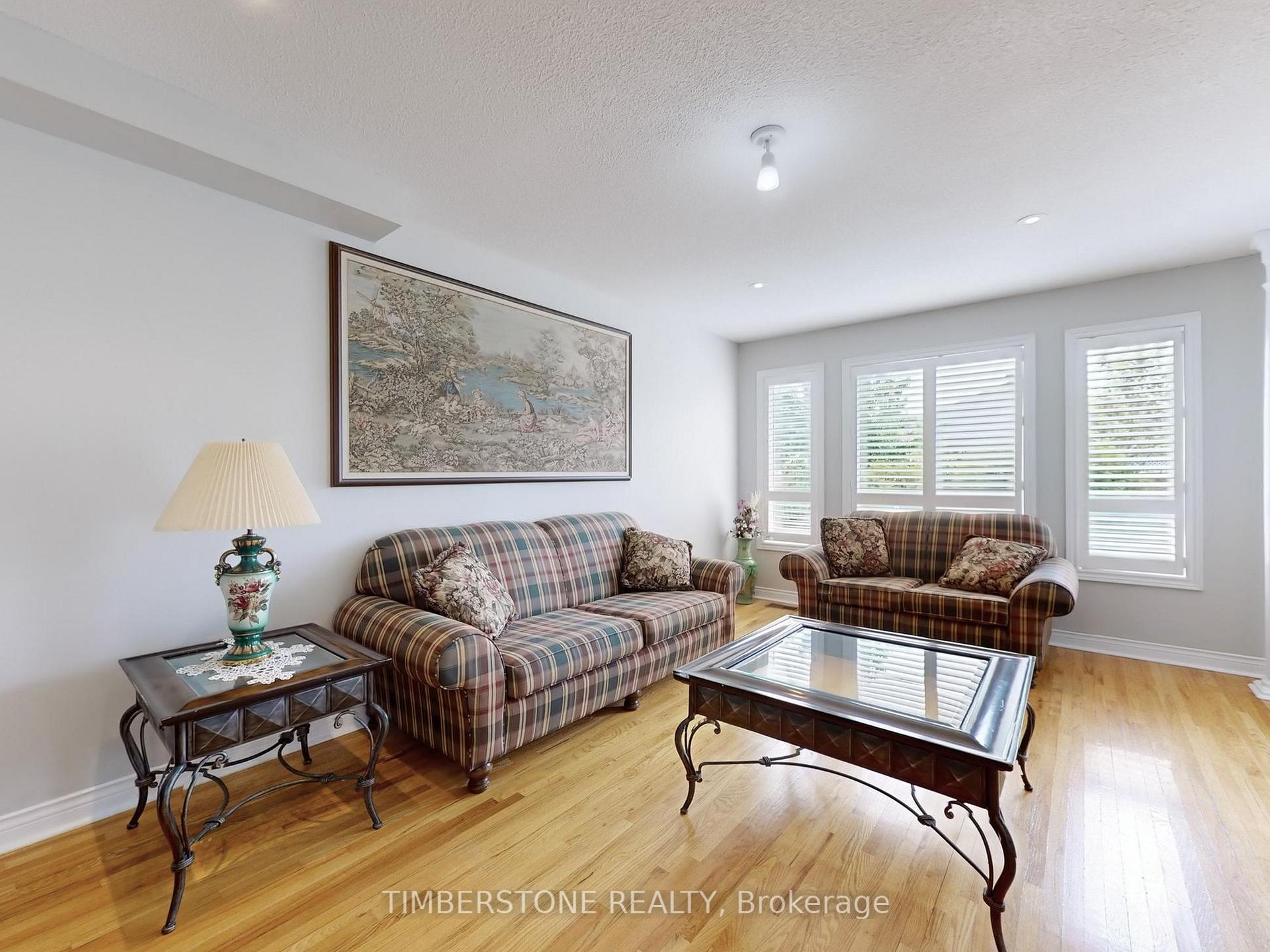 Photo 14 of 16 Ernest Biason Boulevard, Caledon, Bolton East — HOMEH