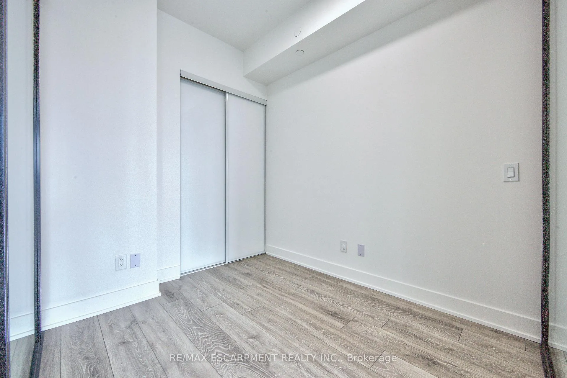 Photo 18 of Unit 514, 1285 Queen Street E, Toronto, Greenwood-Coxwell — HOMEH