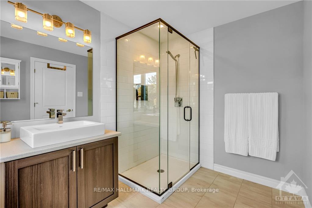 Photo 13 of 262 Munro Street, Carleton Place — HOMEH