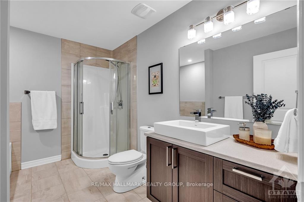 Photo 17 of 262 Munro Street, Carleton Place — HOMEH