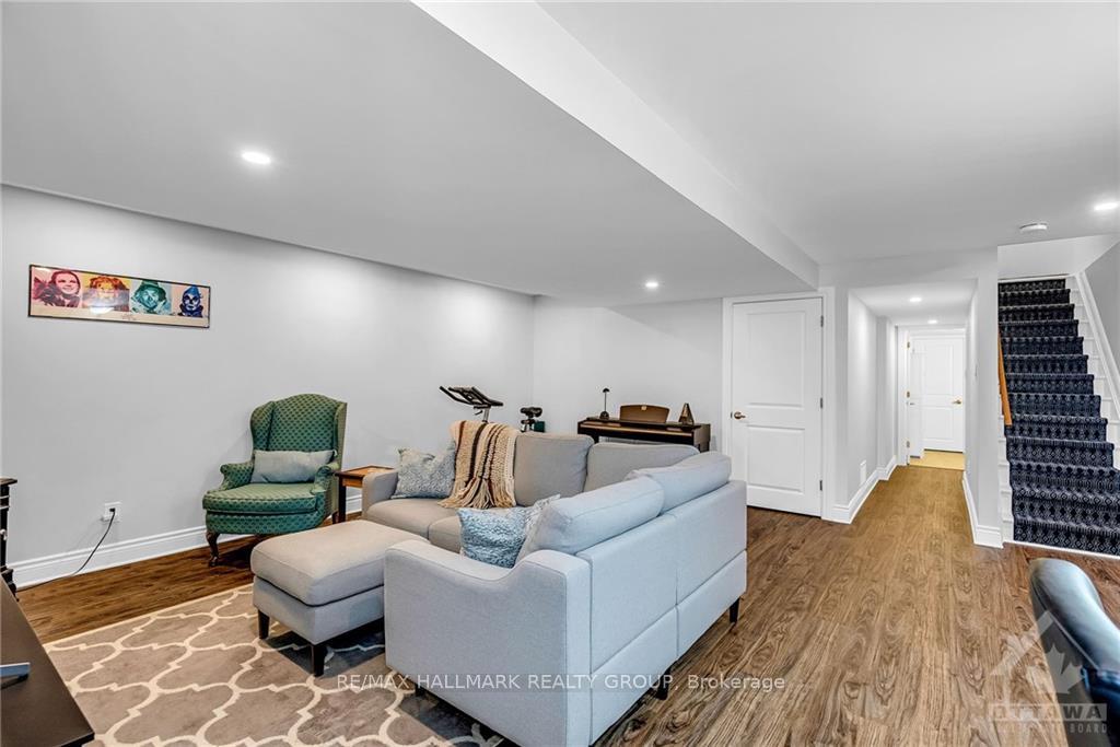 Photo 20 of 262 Munro Street, Carleton Place — HOMEH