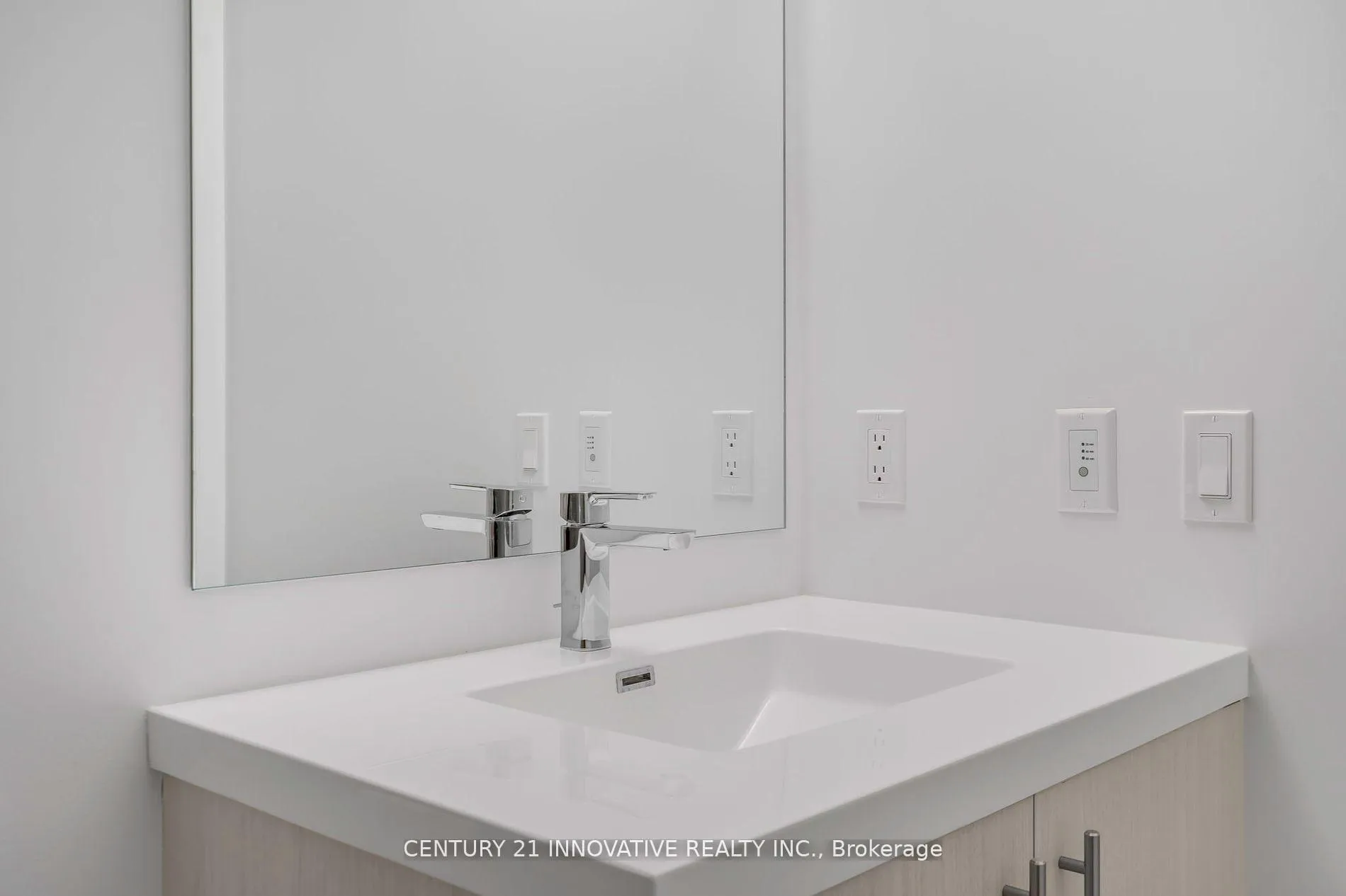 Photo 11 of Unit 603, 286 Main Street, Toronto, East End-Danforth — HOMEH