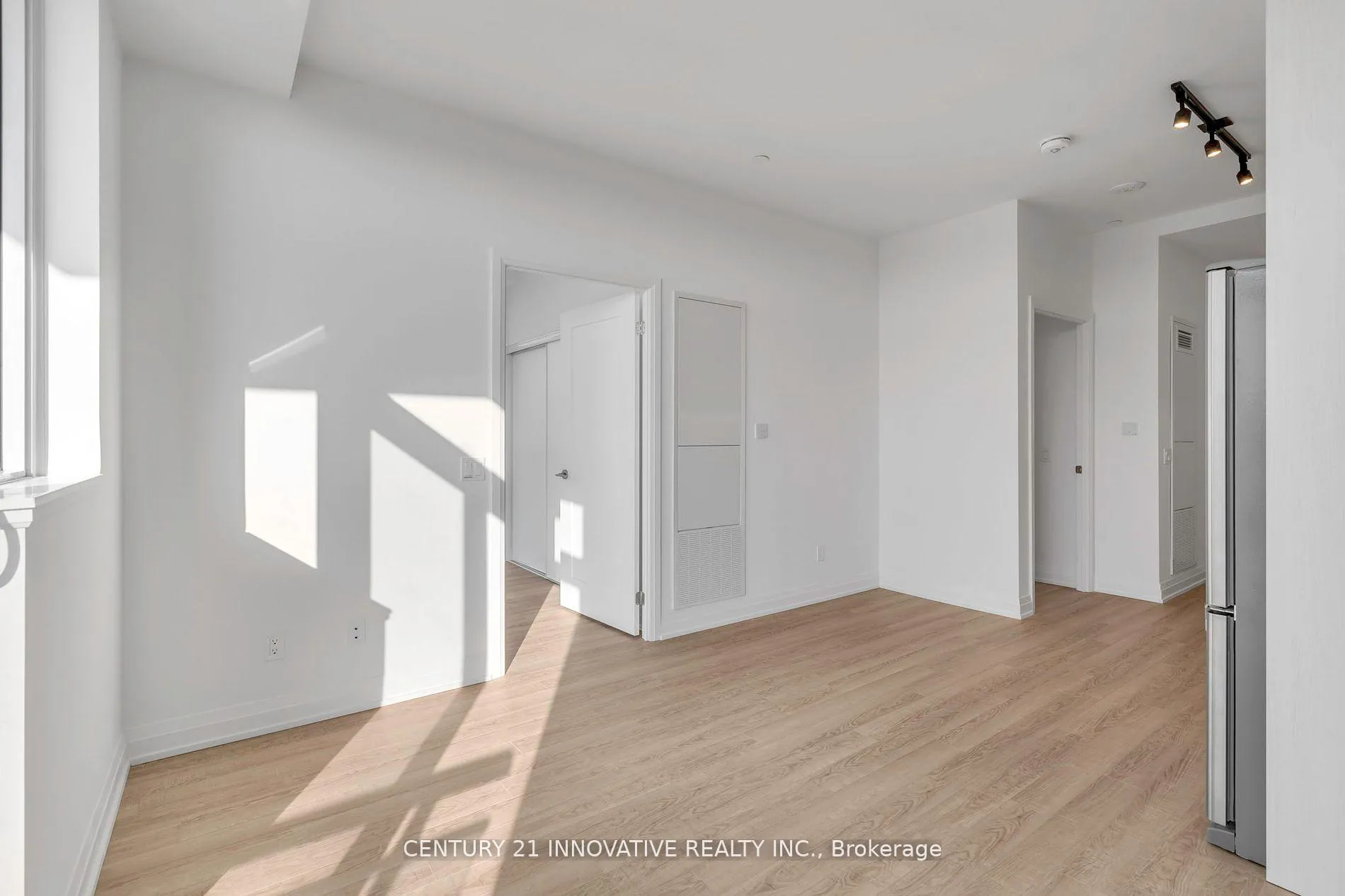 Photo 19 of Unit 603, 286 Main Street, Toronto, East End-Danforth — HOMEH