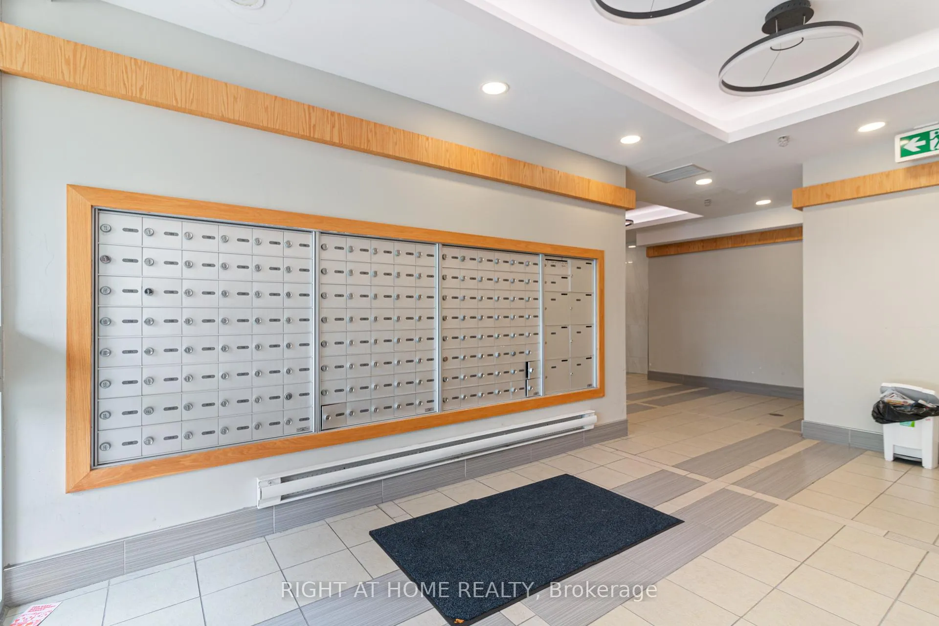 Photo 14 of Unit 156, 258A Sunview Street, Waterloo, Beechwood/University — HOMEH