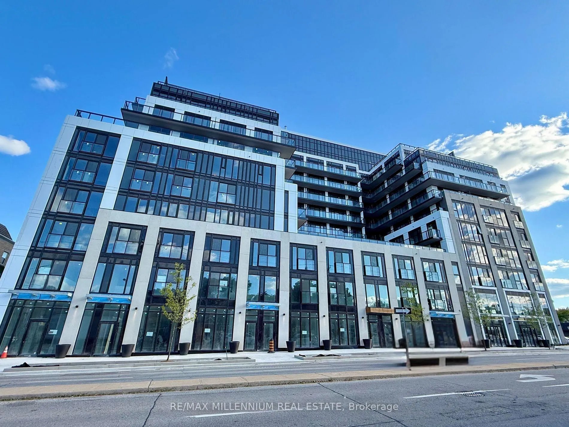 Front of Unit 419, 801 The Queensway