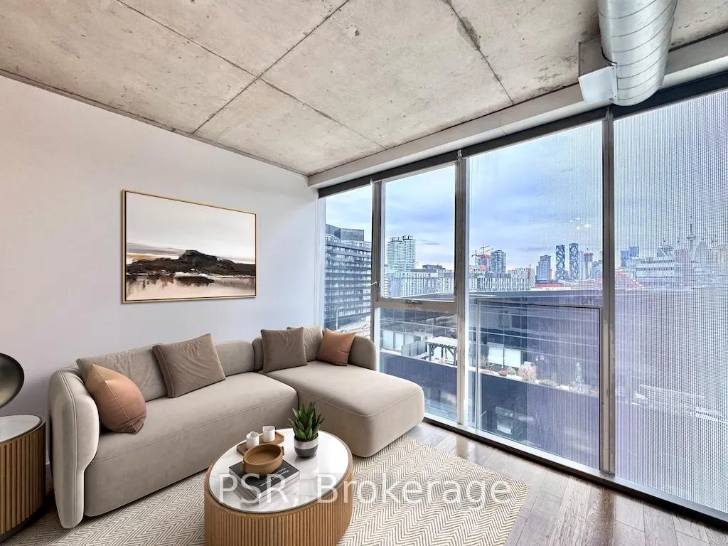 Photo 2 of Unit 811, 32 Trolley Crescent, Toronto, Moss Park — HOMEH