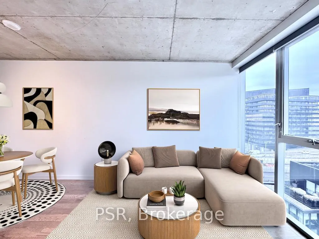 Photo 3 of Unit 811, 32 Trolley Crescent, Toronto, Moss Park — HOMEH