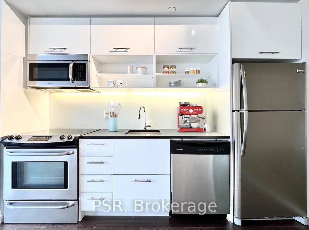 Photo 9 of Unit 811, 32 Trolley Crescent, Toronto, Moss Park — HOMEH