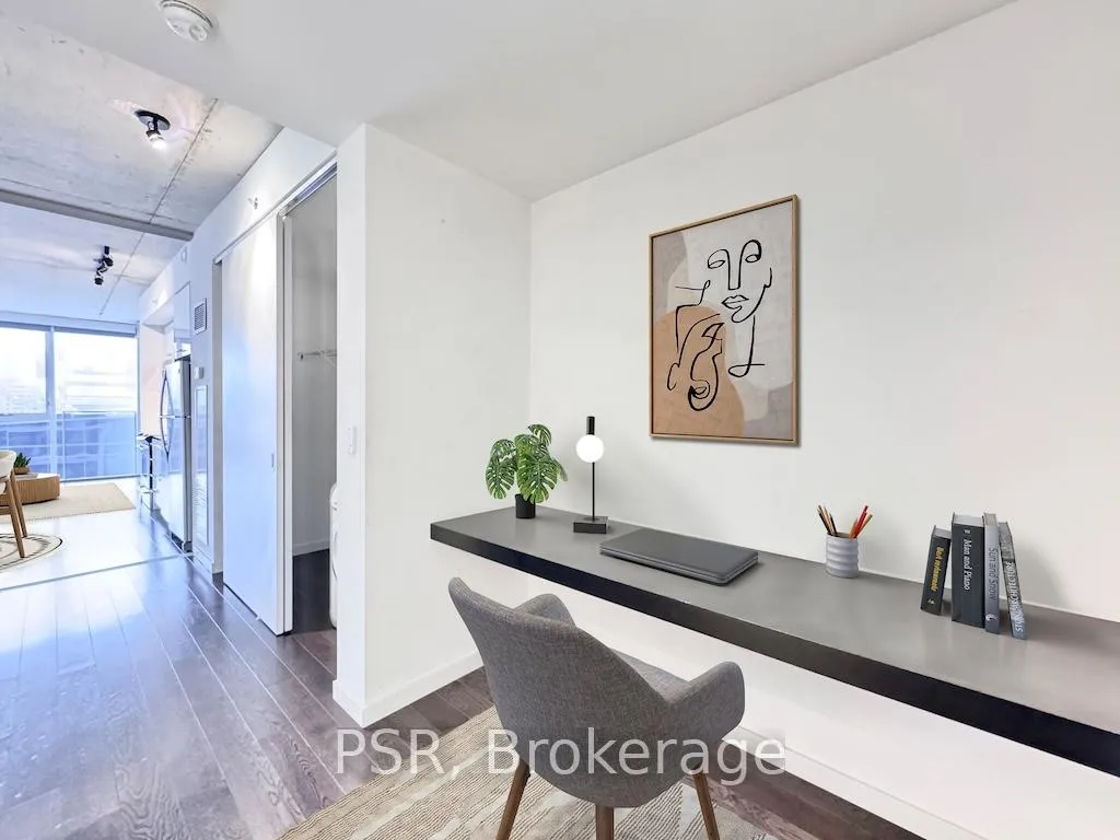 Photo 18 of Unit 811, 32 Trolley Crescent, Toronto, Moss Park — HOMEH