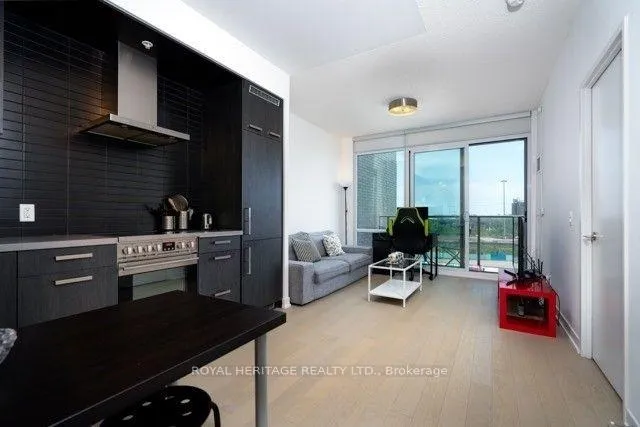 Photo 3 of 455 Front Street, Toronto, Waterfront Communities — HOMEH