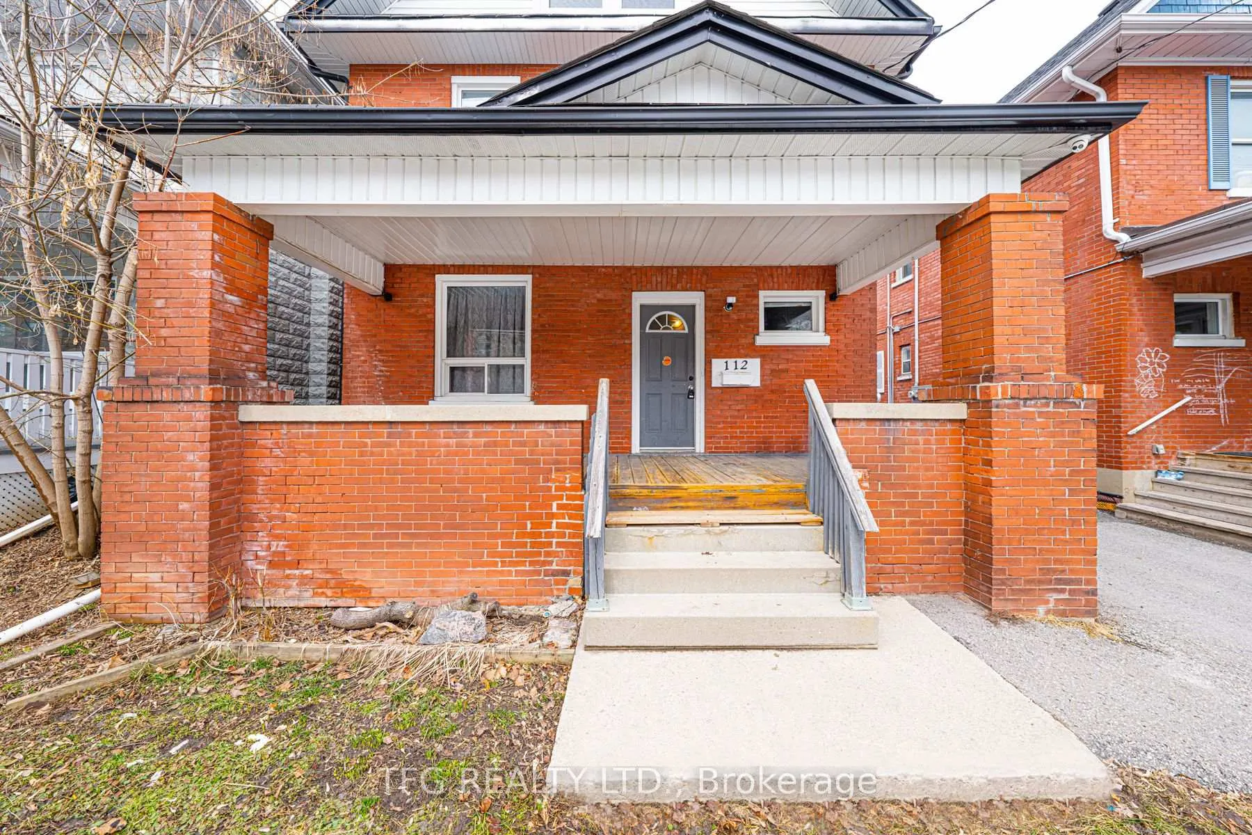 Photo 2 of Unit 2nd Floor, 112 Brock Street E, Oshawa, O'Neill — HOMEH
