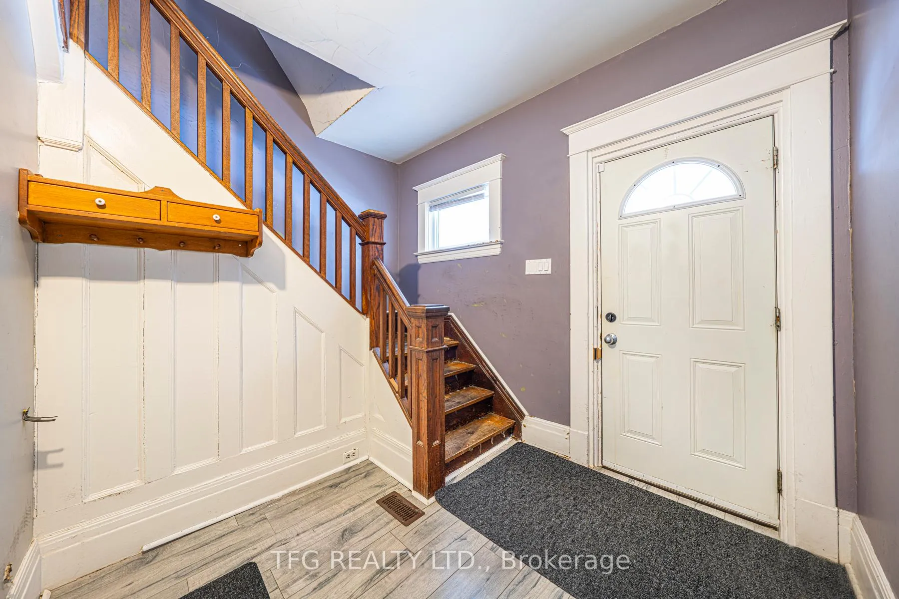 Photo 8 of Unit 2nd Floor, 112 Brock Street E, Oshawa, O'Neill — HOMEH