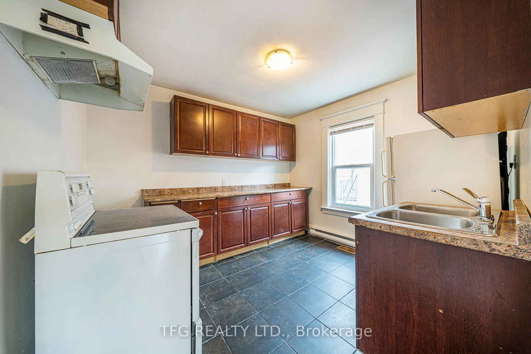 Photo 10 of Unit 2nd Floor, 112 Brock Street E, Oshawa, O'Neill — HOMEH