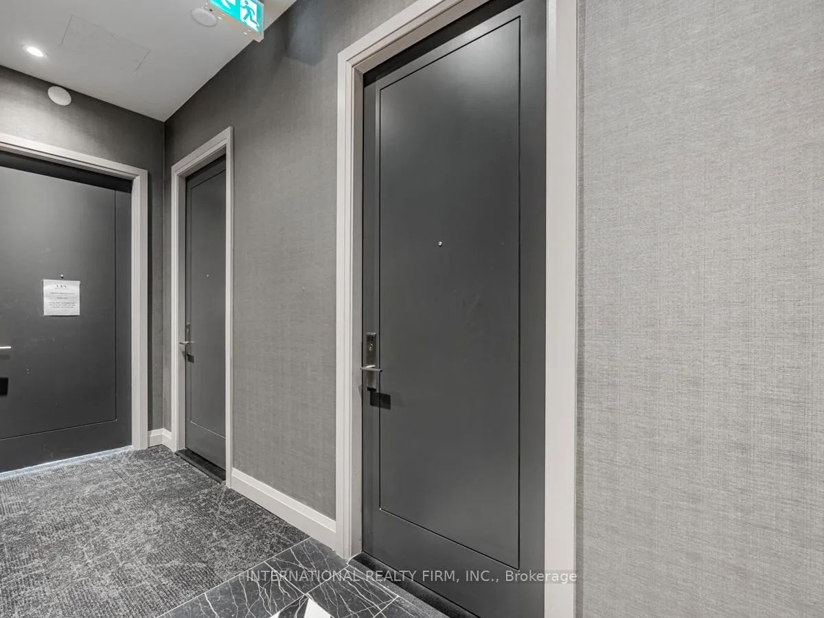 Photo 3 of Unit 207, 33 Frederick Todd Way W, Toronto, Leaside — HOMEH